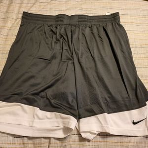 Nike XXL Grey White Shorts